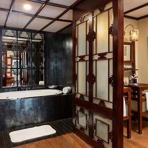 Themed Suite